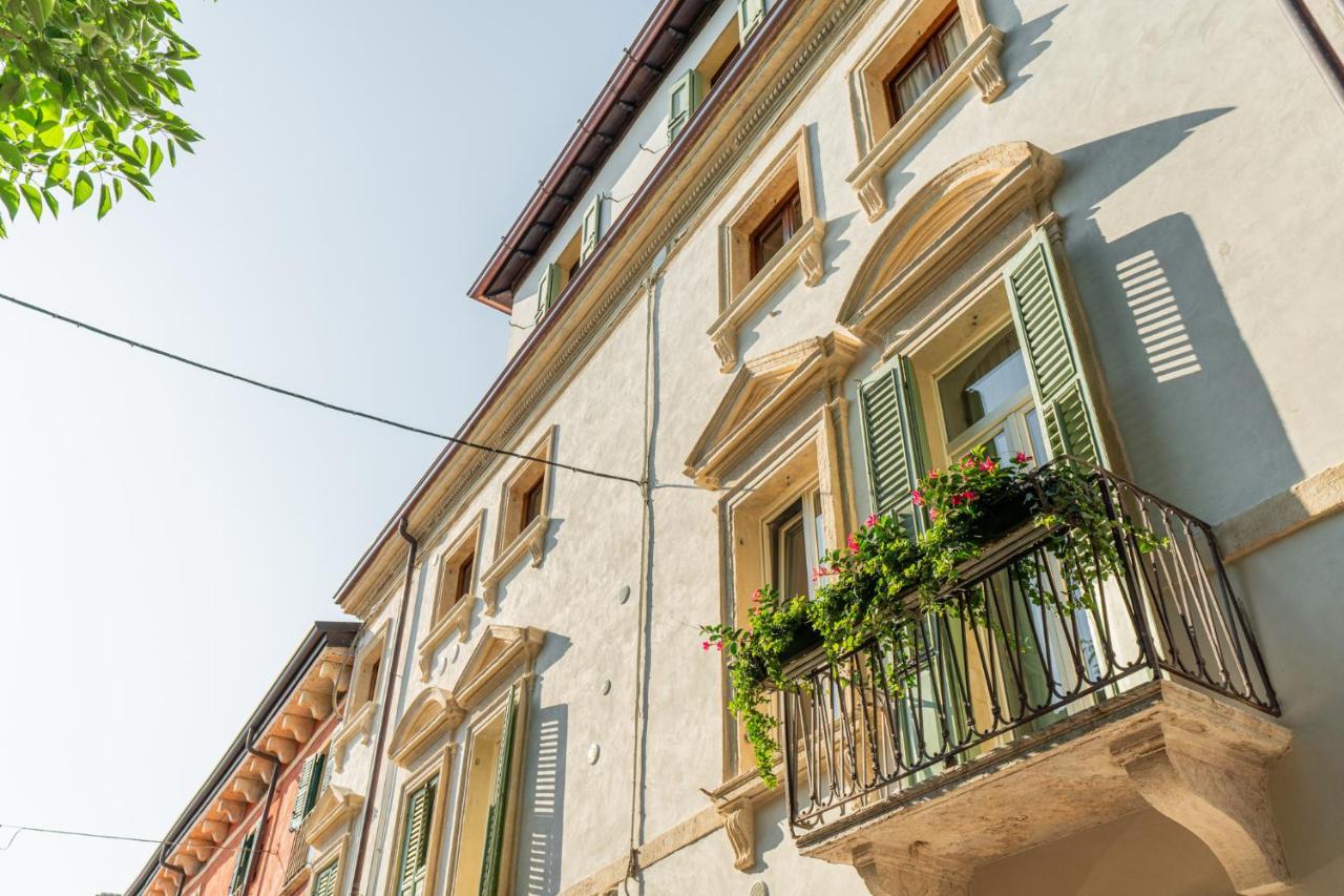 Domus Verona - Residenza Merici Exterior photo